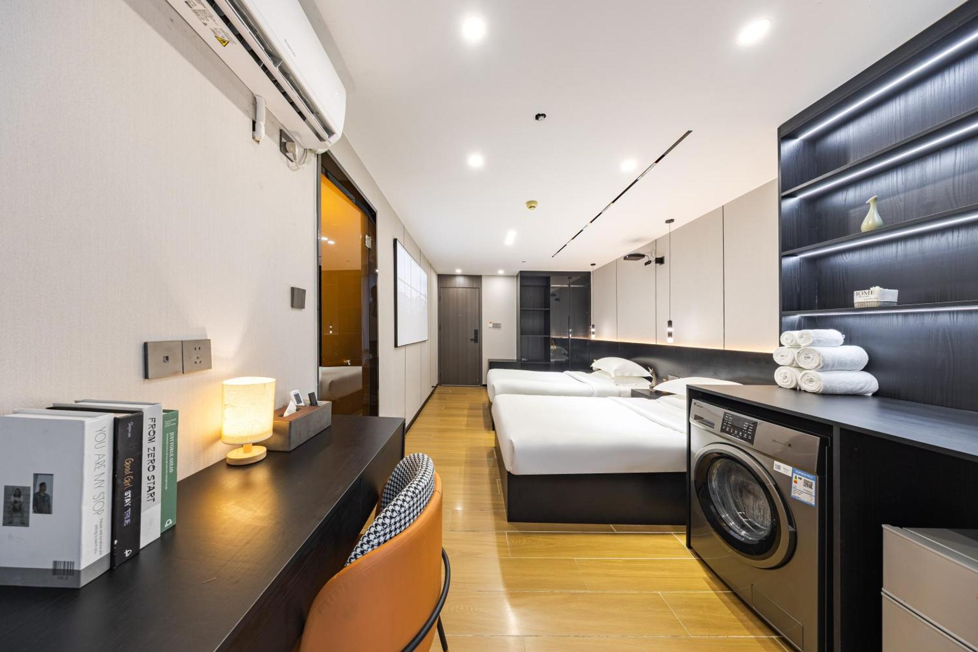 Yu Manju High-Floor Huge-Screen Audiovisual Hotel-Guangzhou Tower Zhujiang New Town Sports West Road Branch Экстерьер фото
